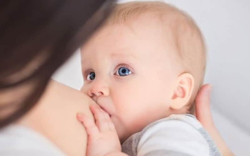 top benefits of breastfeeding 