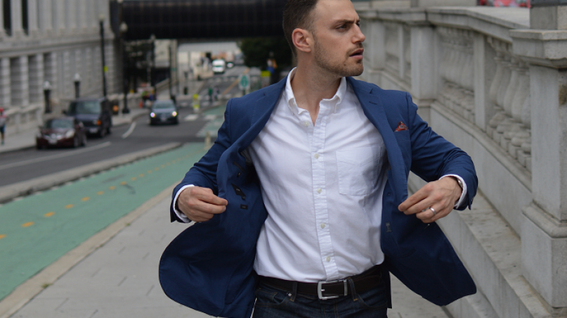 What color shirt with blue blazer to wear?