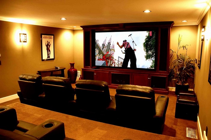 Living room theaters