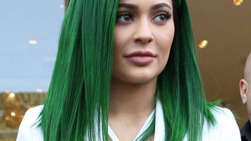 Green hair: little tips for your style