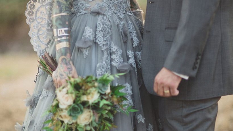 A GRAY WEDDING DRESS? YES, THE CHIC COLOR TO STAND OUT!