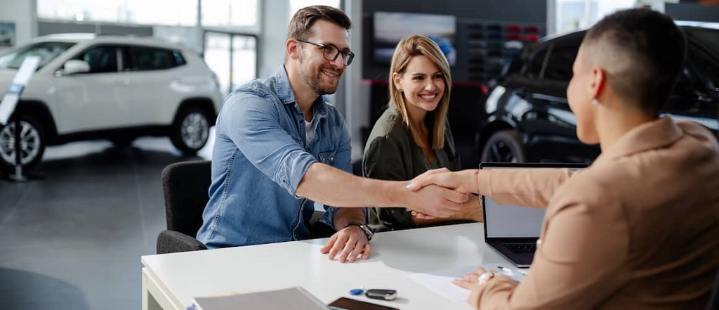 What are the steps to remember before purchasing a new car