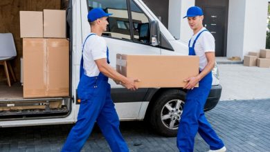 Navigating narrow streets or small parking spaces? Discover 7 ways a long distance moving company manages tight access to deliver a stress-free move.